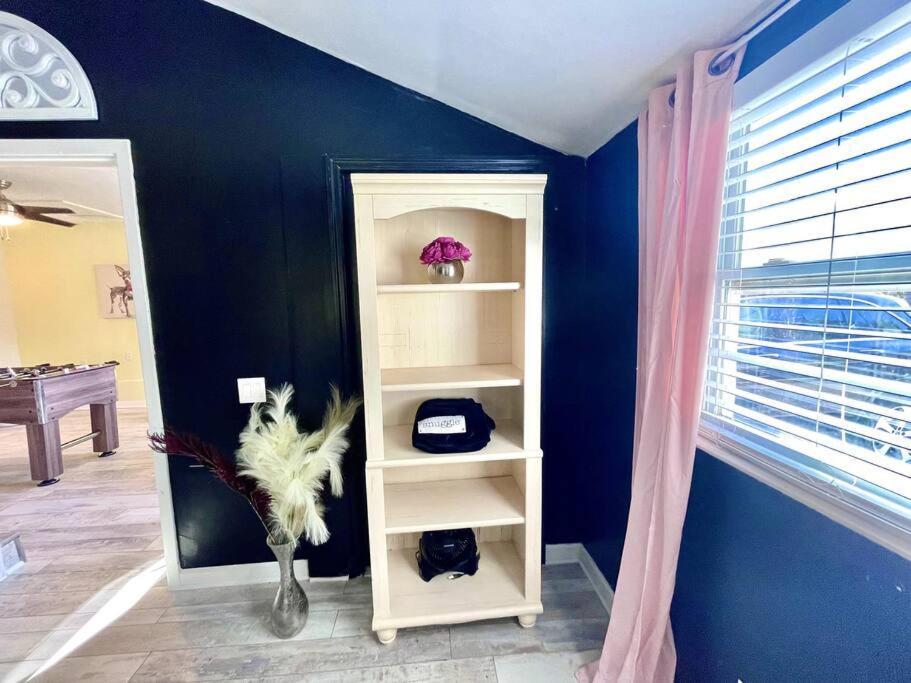 Cozy Sanctuary Minutes From The Bay And Beaches Tampa Exteriör bild