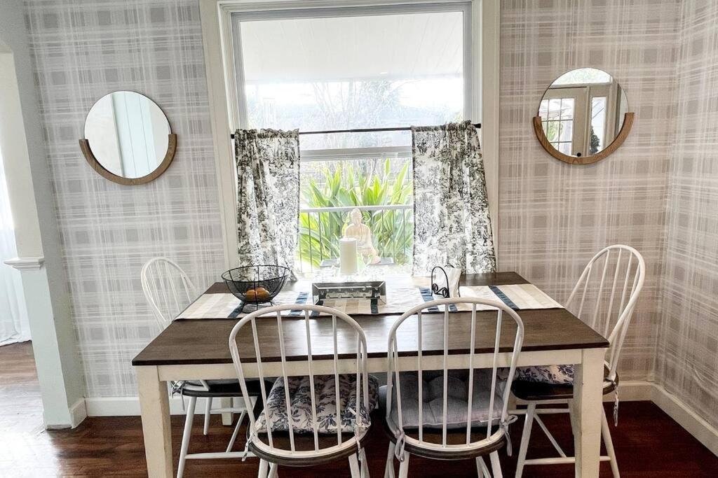 Cozy Sanctuary Minutes From The Bay And Beaches Tampa Exteriör bild
