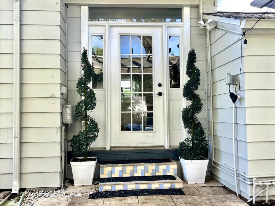 Cozy Sanctuary Minutes From The Bay And Beaches Tampa Exteriör bild